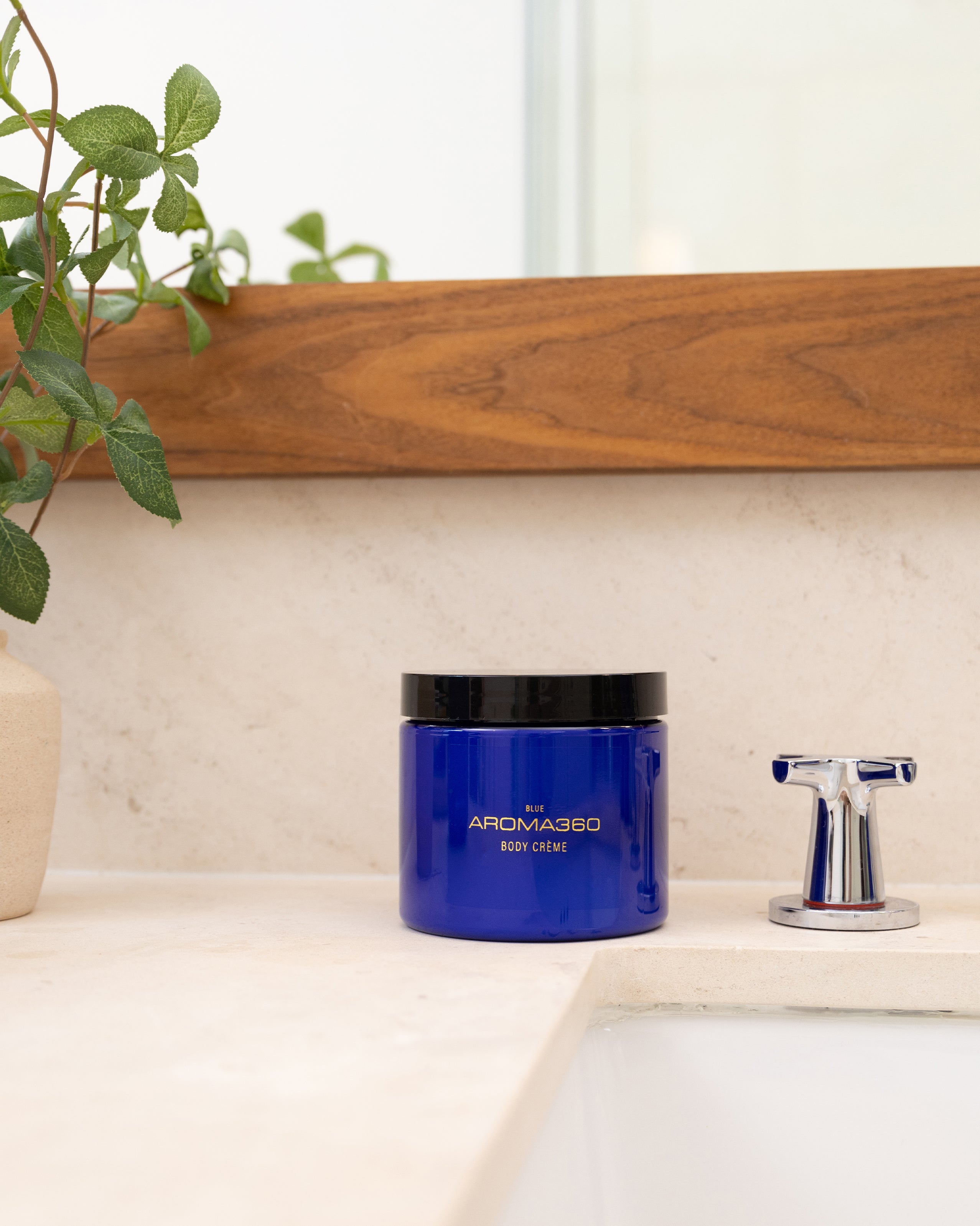 
                      
                        Blue Body Crème
                      